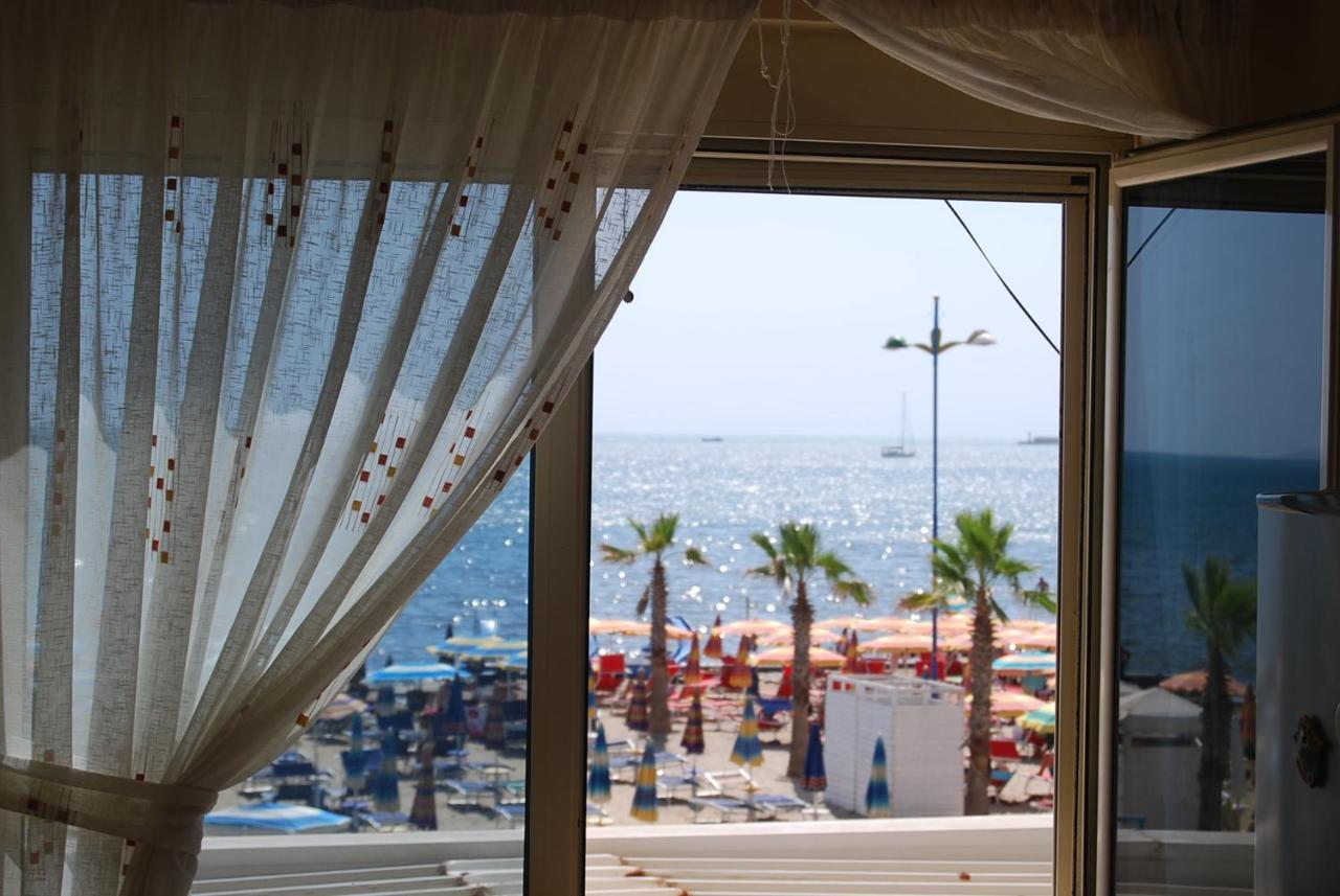 Teuta Apartment Durres Exterior photo